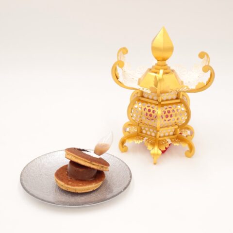 こんにちは どらがしあんあん本店では現在、 店頭のショーケース内にて山鹿灯籠を展示しており…